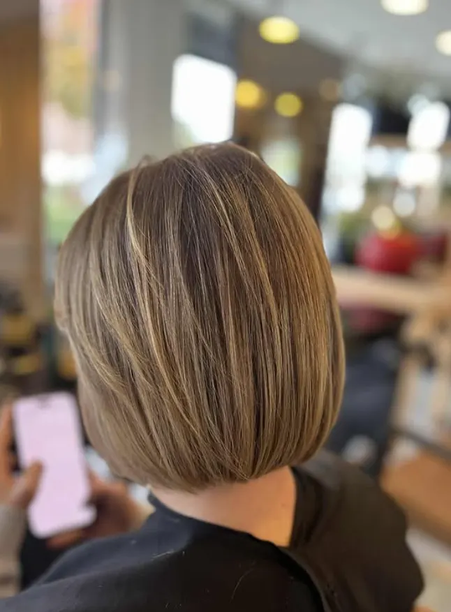 Dames bij Le Salon Hairdesigners